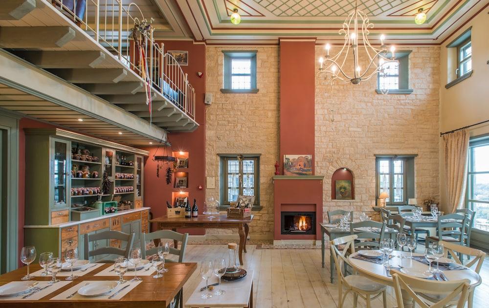 Pirrion Wellness Boutique Hotel Zagori Bagian luar foto